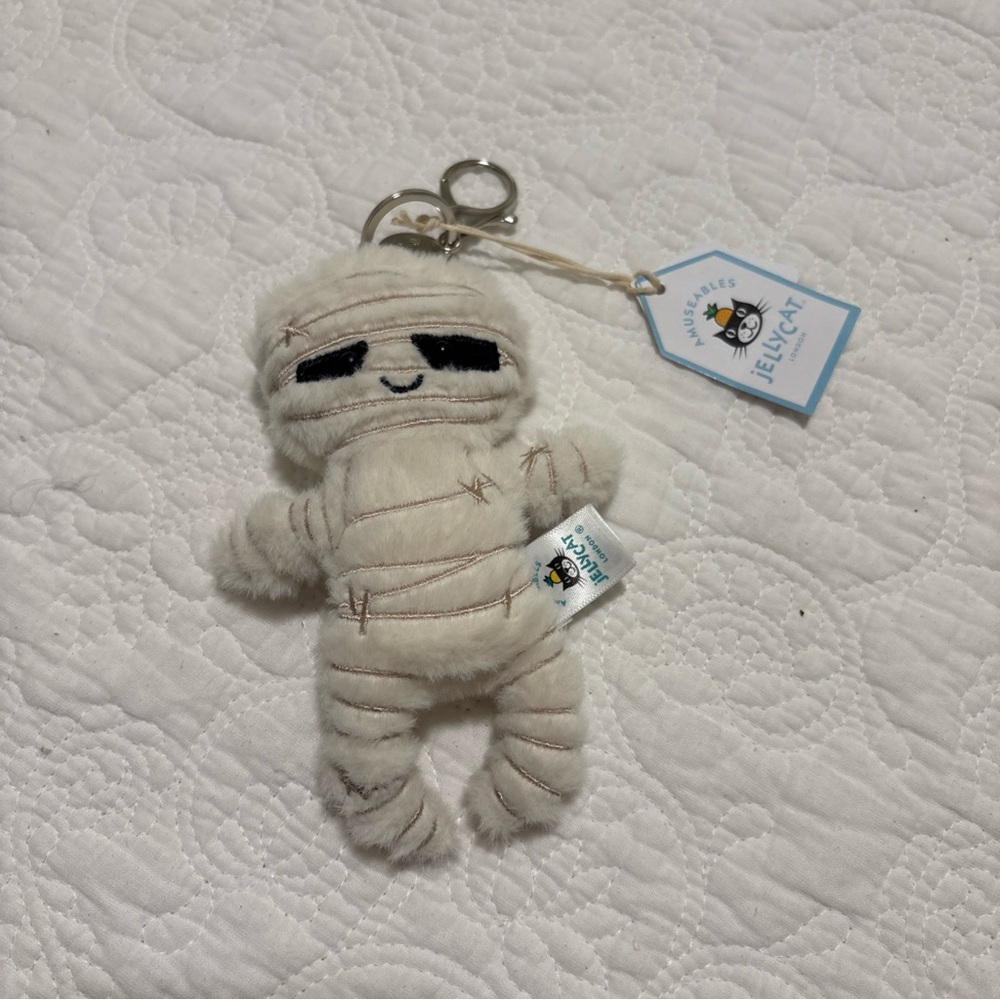 Jellycat Cream Mummy Plush bag charm NWT.